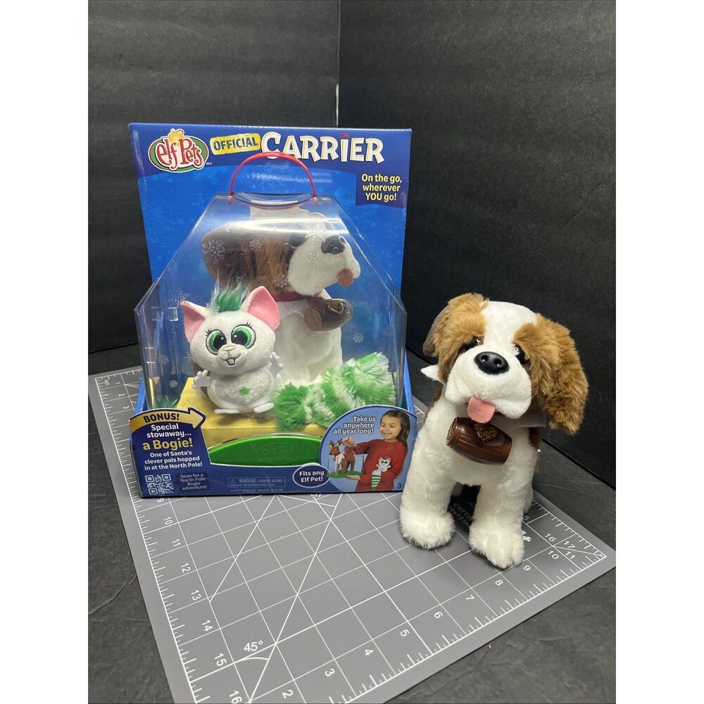 The Elf on the Shelf Elf Pets Travel Carrier with Plush Bogie And Dog Characters